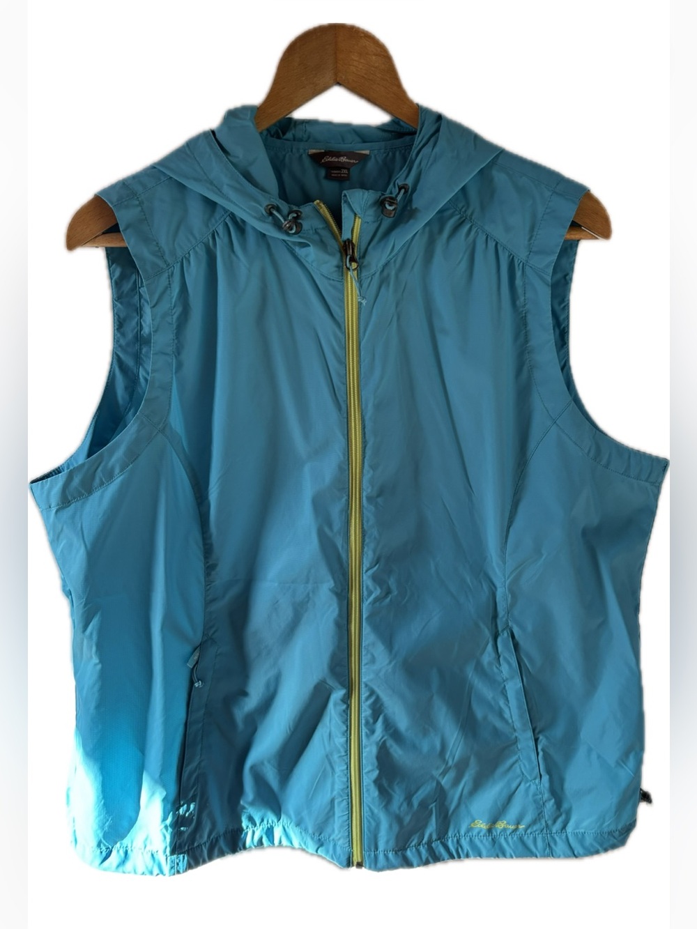 Eddie Bauer Light Blue Hooded Sleeveless Windbreaker Vest